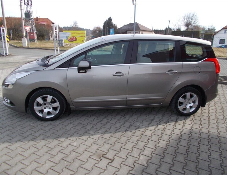 Peugeot 5008 MPV 1,6 l 80 kw
