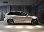 Volvo XC90 SUV / Terénní 2,0 l 184 kw