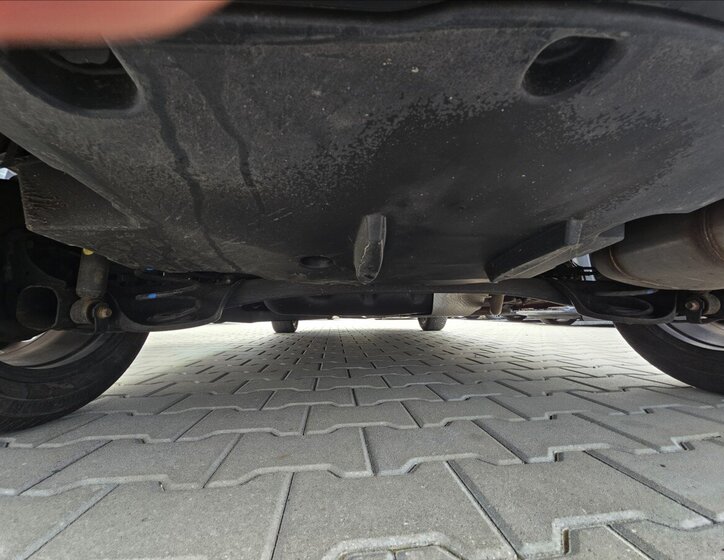 Toyota Yaris Hatchback 1,5 l 68 kw