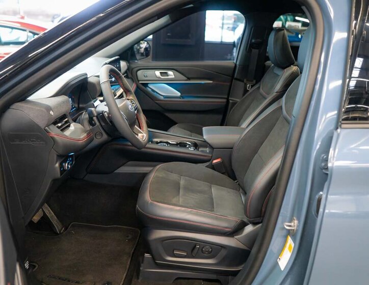 Ford Explorer SUV / Terénní 3,0 l 298 kw