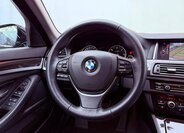 BMW Řada 5 Kombi 3,0 l 190 kw