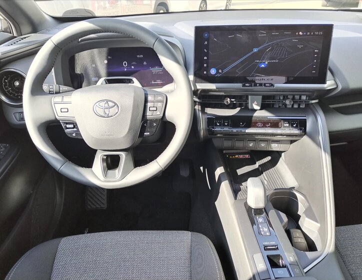 Toyota C-HR CUV / Crossover 0,0 103 kw