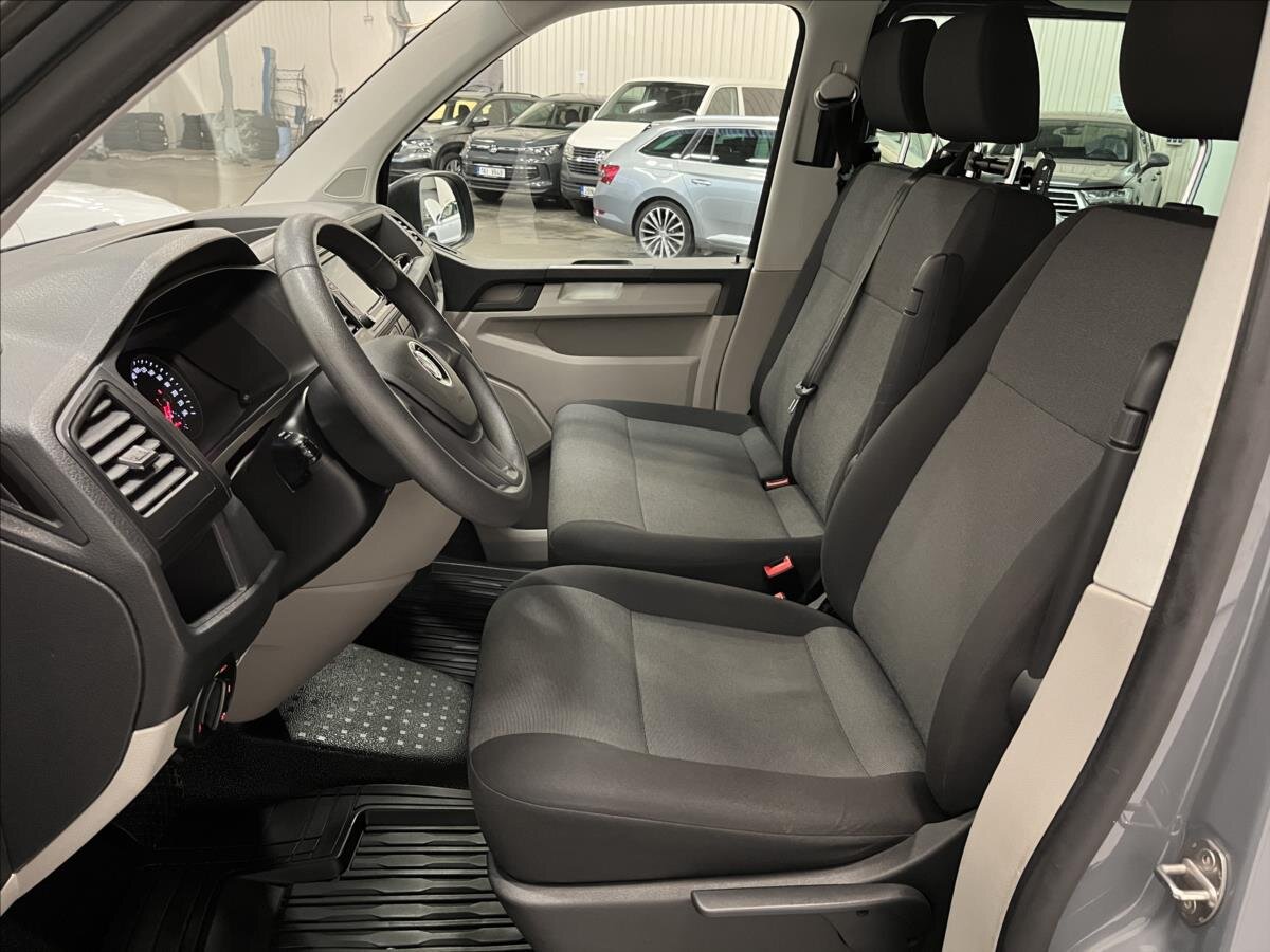 Volkswagen Transporter Kombi 2,0 l 110 kw