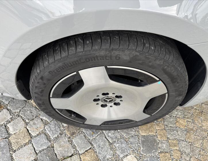 Mercedes-Benz Třídy V 38