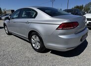 Volkswagen Passat Ostatní 1,6 l 88 kw