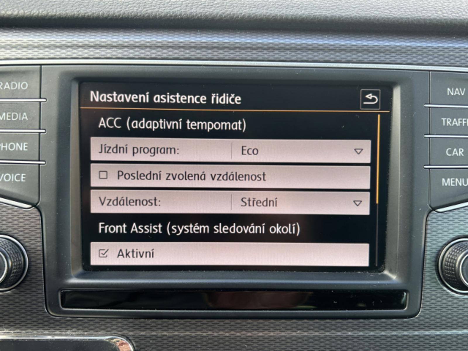 Volkswagen Golf Sportsvan 65