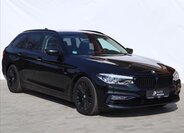 BMW Řada 5 Kombi 3,0 l 195 kw