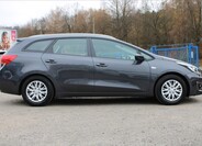 KIA Ceed 4