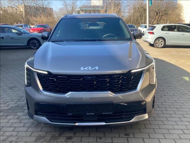 KIA Sorento SUV / Terénní 2,2 l 142 kw