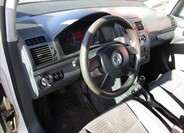 Volkswagen Touran 10