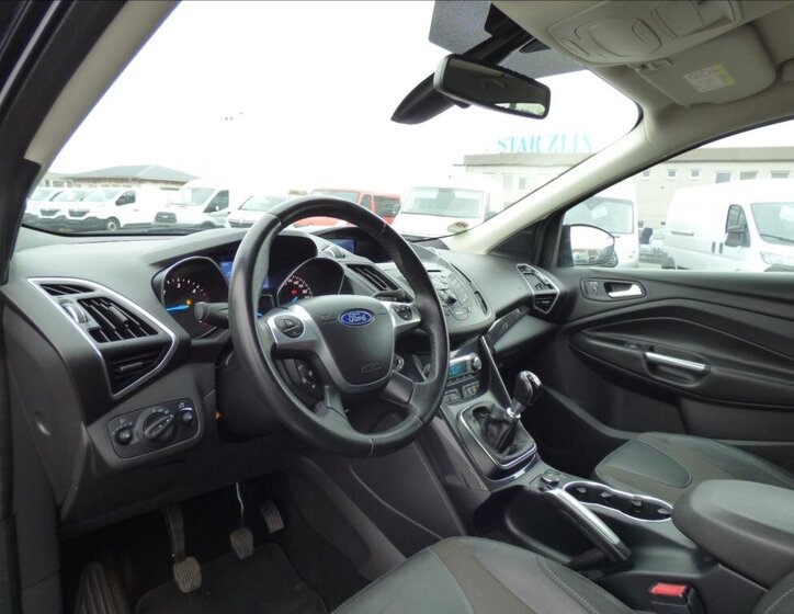 Ford Kuga SUV 2,0 l 110 kw