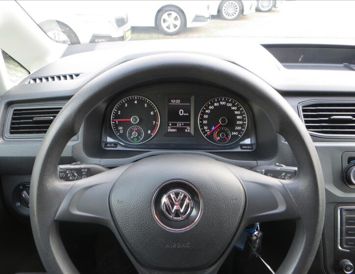 Volkswagen Caddy Skříň 1,4 l 81 kw