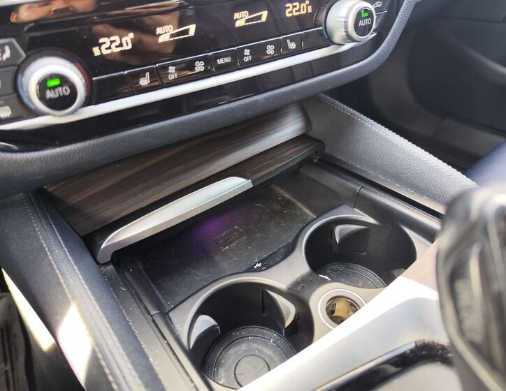 BMW Řada 5 Sedan / Limuzína 3,0 l 250 kw