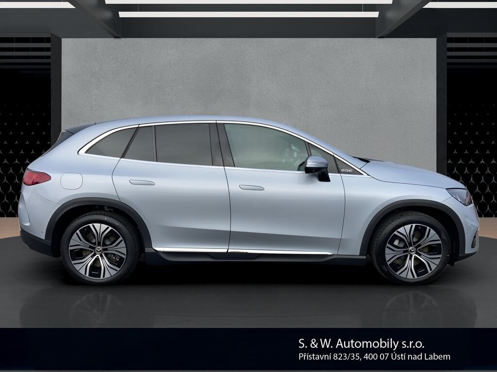 Mercedes-Benz EQE SUV / Terénní 0,0 215 kw