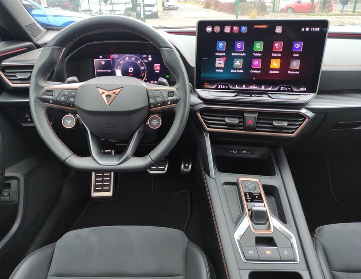 Cupra Formentor SUV / Terénní 2,0 l 245 kw