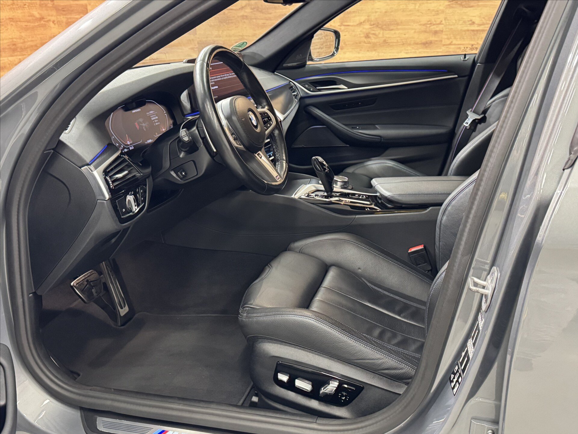 BMW Řada 5 Sedan / Limuzína 4,4 l 390 kw