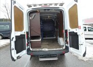 Ford Transit 18