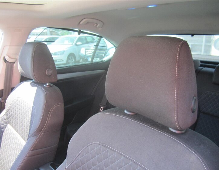 Škoda Superb Sedan 2,0 l 110 kw