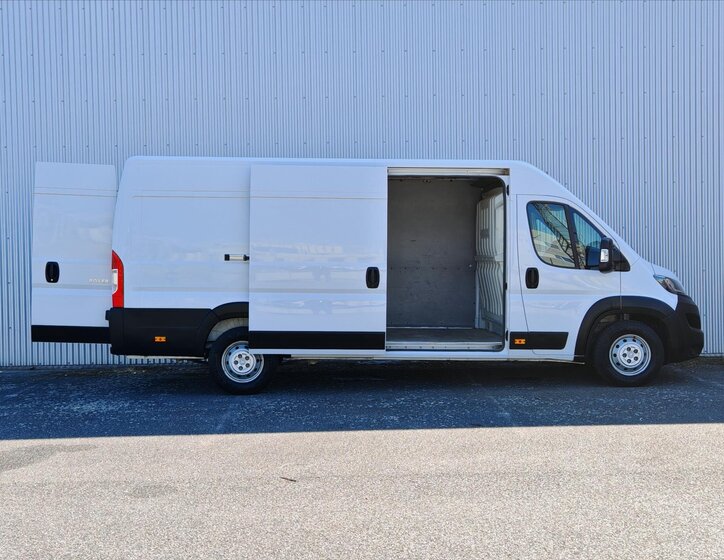 Peugeot Boxer Skříň 2,2 l 121 kw