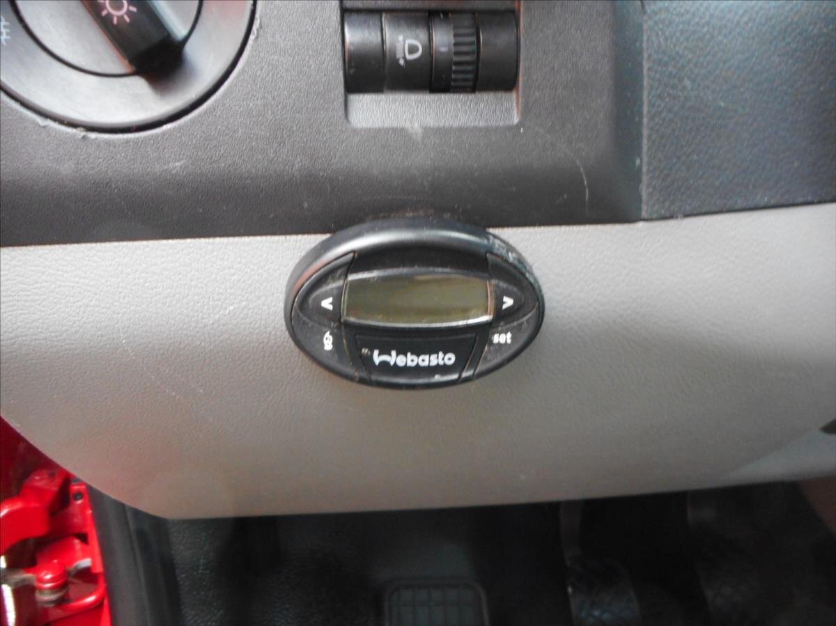 Volkswagen Transporter Valník 2,0 l 75 kw