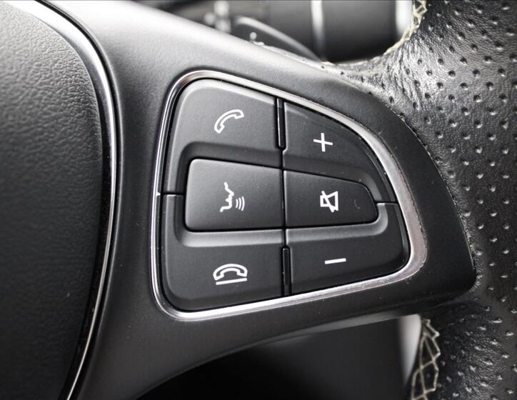 Mercedes-Benz CLA 18