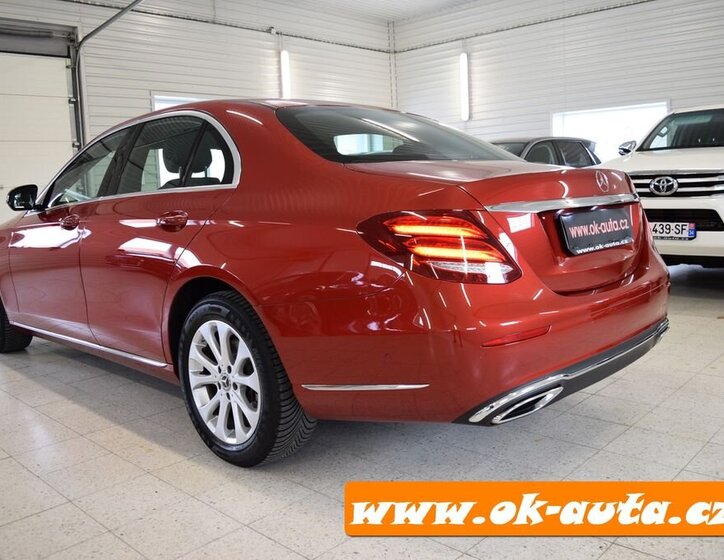 Mercedes-Benz Třídy E Sedan 0,0 110 kw