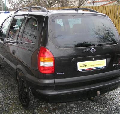 Opel Zafira 6