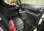 Toyota ProAce City 13