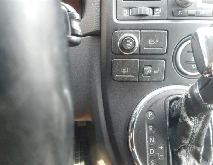 Volkswagen Multivan Kombi 2,5 l 128 kw