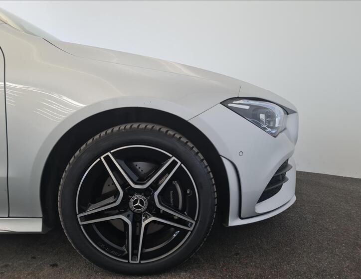 Mercedes-Benz CLA 21
