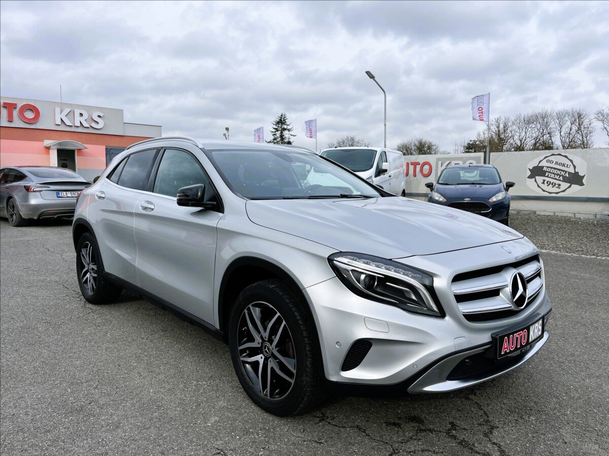 Mercedes-Benz GLA Hatchback 1,6 l 115 kw