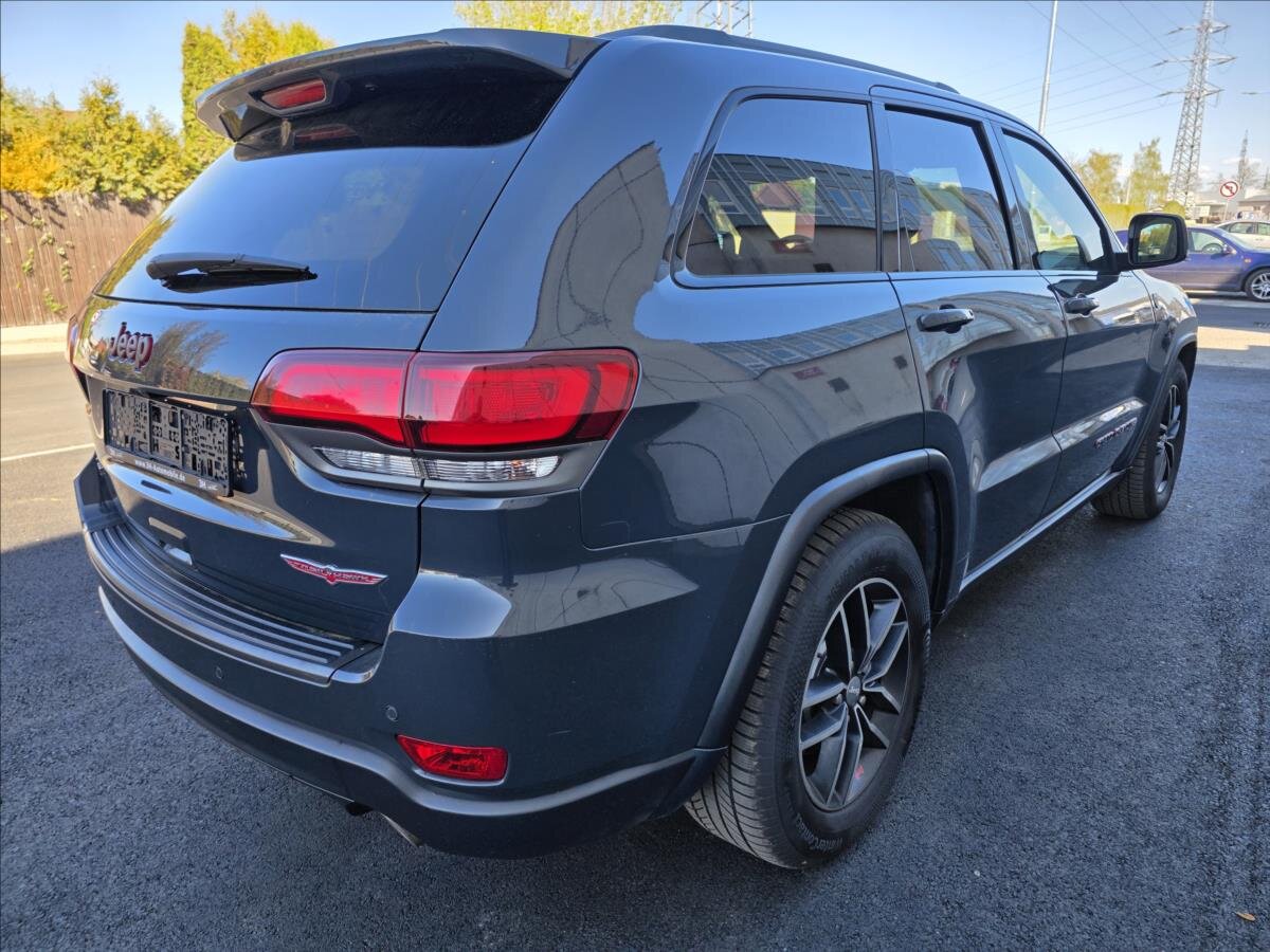 Jeep Grand Cherokee SUV / Terénní 3,0 l 184 kw