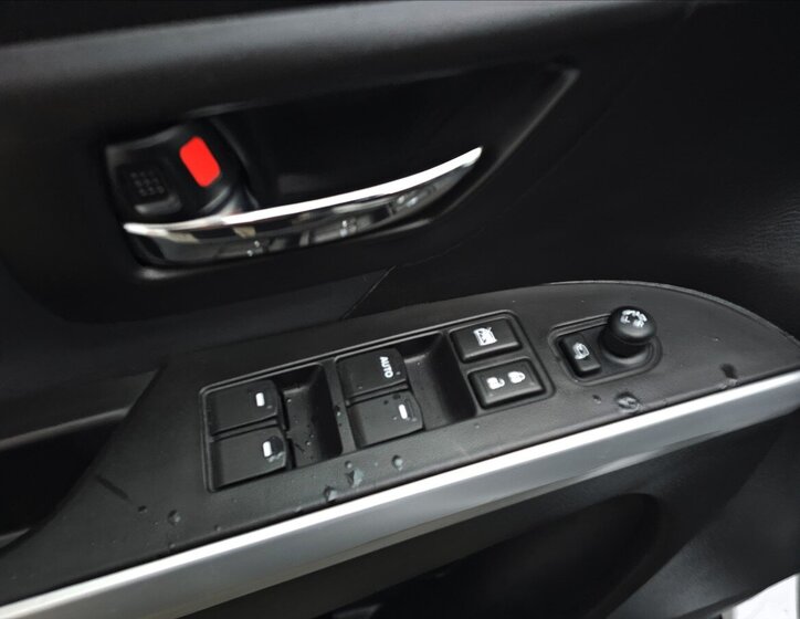 Suzuki SX4 S-Cross Hatchback 1,4 l 103 kw