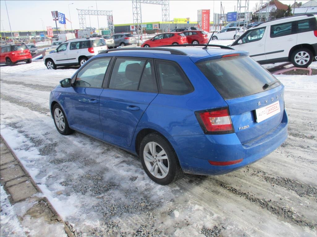 Škoda Fabia Kombi 999,0 70 kw