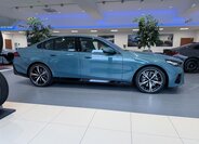 BMW Řada 5 Sedan 3,0 l 223 kw