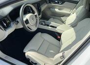 Volvo V60 11