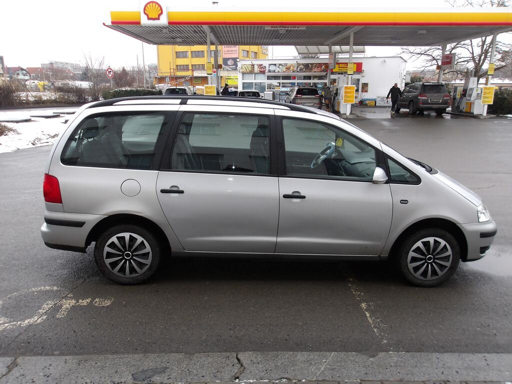 Volkswagen Sharan Kombi 1,9 l 85 kw