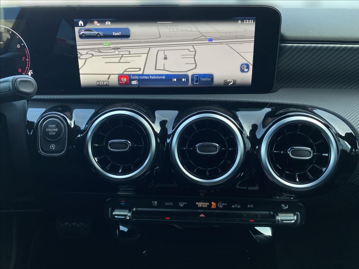 Mercedes-Benz Třídy A Hatchback 1,3 l 120 kw