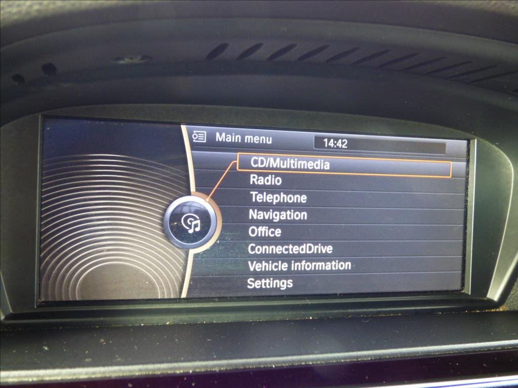 BMW Řada 3 Kombi 3,0 l 180 kw