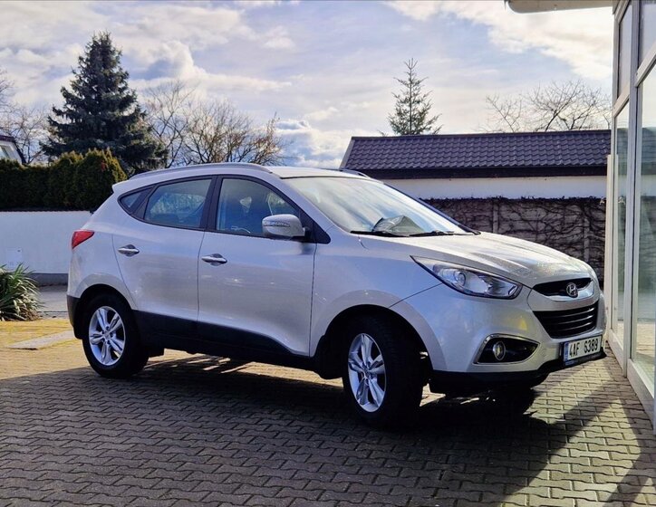 Hyundai ix35 SUV / Terénní 1,6 l 99 kw