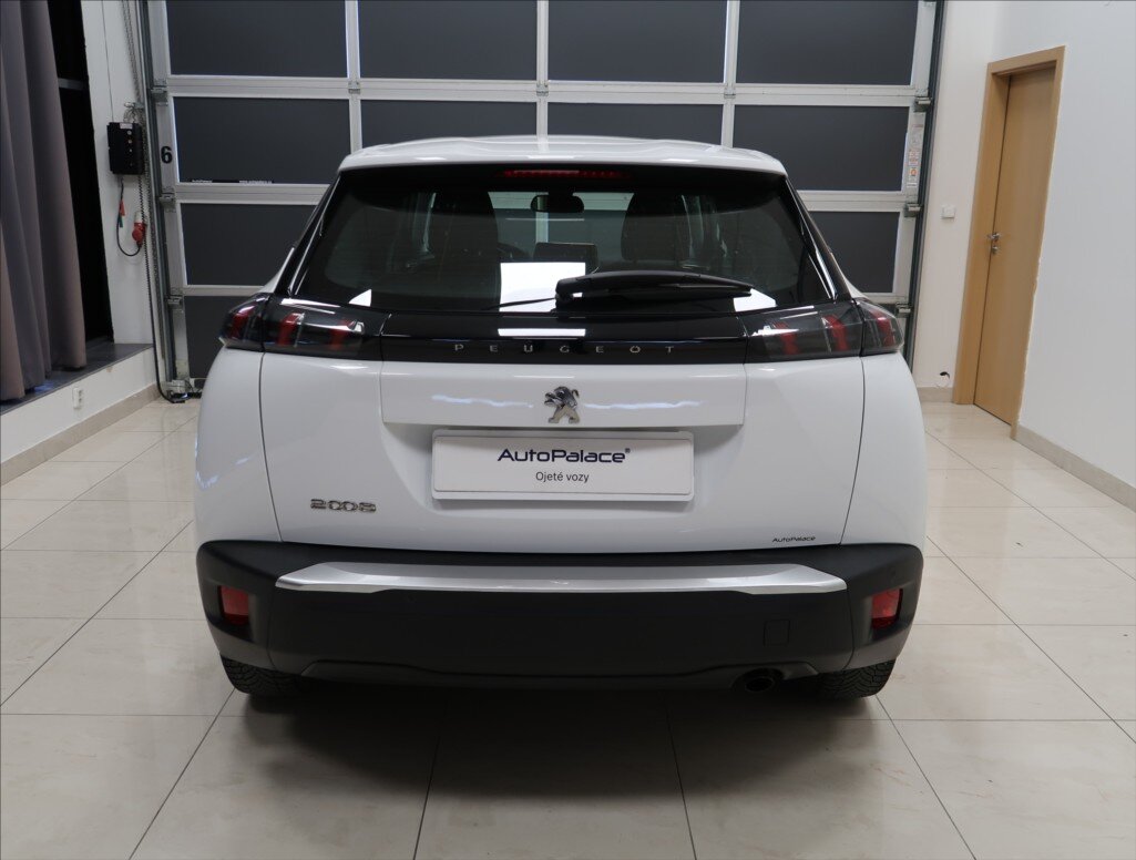 Peugeot 2008 SUV / Terénní 1,2 l 74 kw