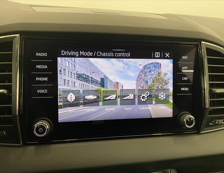 Škoda Karoq SUV 2,0 l 110 kw