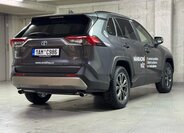 Toyota RAV4 SUV 2,5 l 163 kw