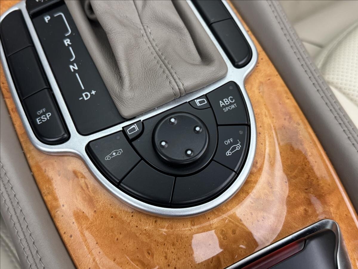 Mercedes-Benz SL Kabriolet 5,0 l 225 kw