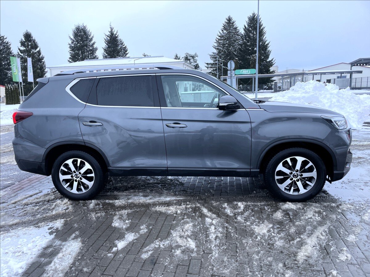 SsangYong Rexton Kombi 2,2 l 148 kw