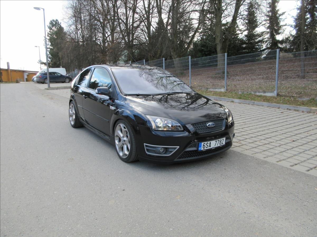Ford Focus Hatchback 2,5 l 166 kw
