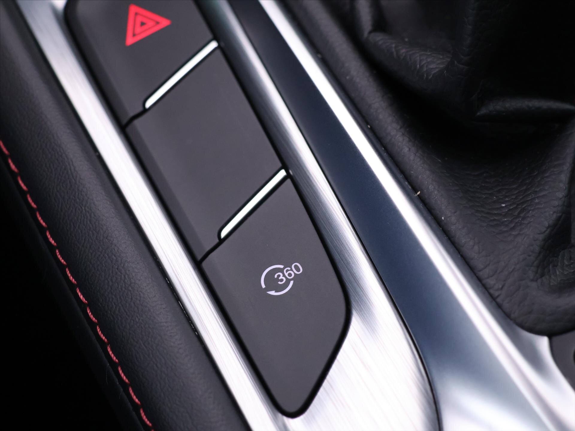 MG HS SUV / Terénní 1,5 l 119 kw