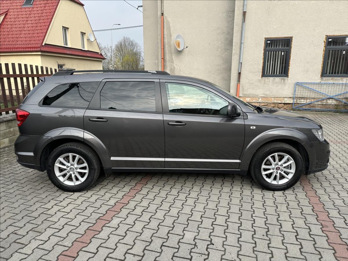 Fiat Freemont SUV / Terénní 2,0 l 103 kw
