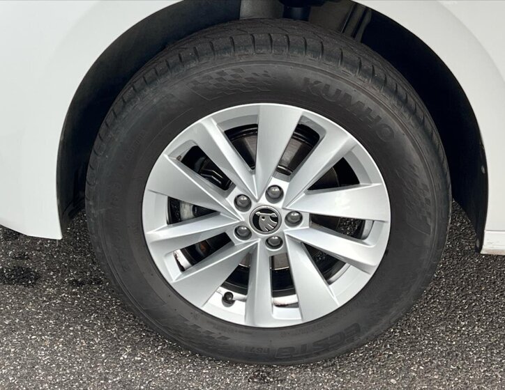 Škoda Kamiq Hatchback 999,0 81 kw