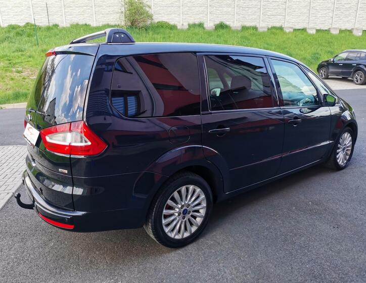 Ford Galaxy 6